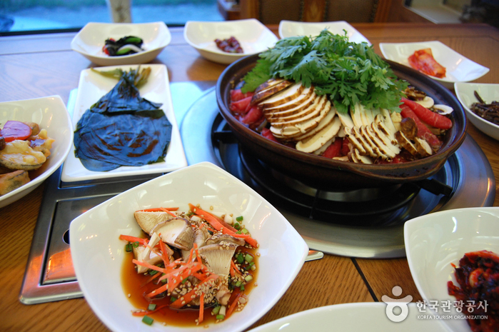 송이버섯마을