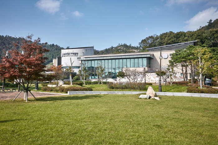 갓바위 문화타운