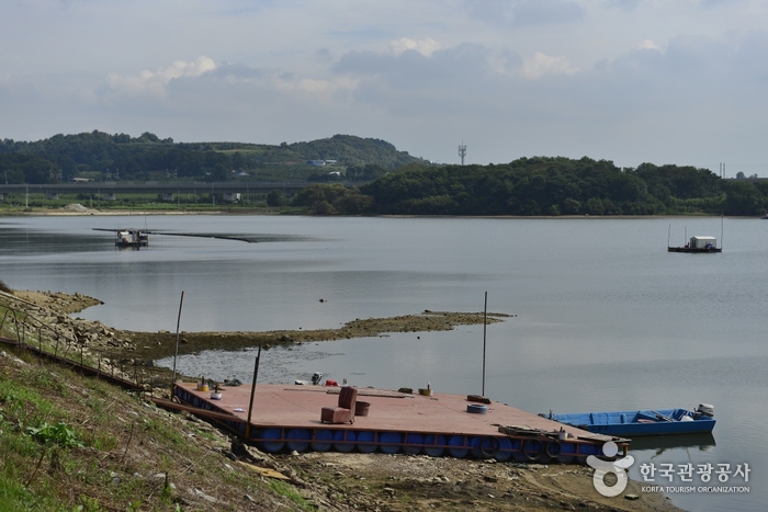 쌍용낚시터(신휴저수지)