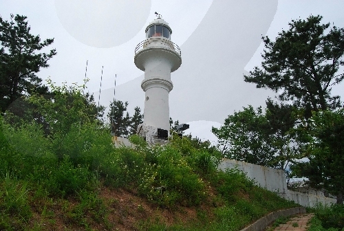 거진 등대