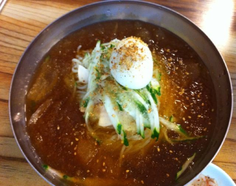 제주삼다국수