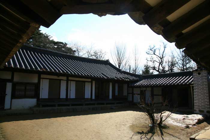 허균·허난설헌생가터