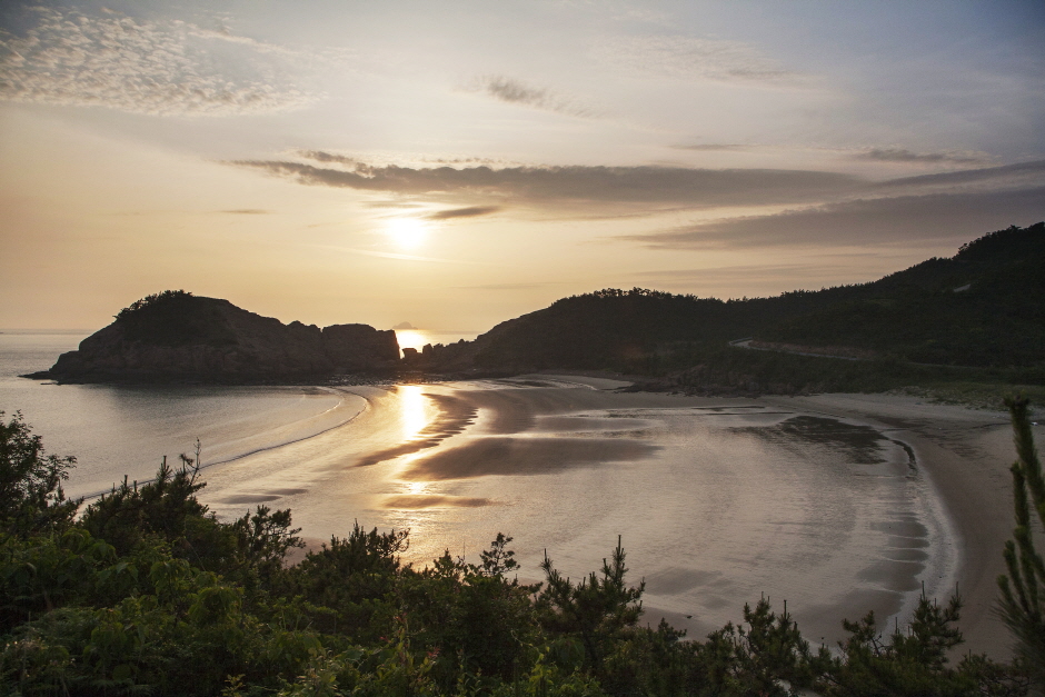 비금 하트해변