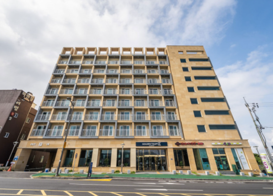 골든튤립호텔